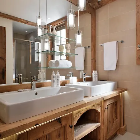 Chalet Labaobou 1650 Courchevel